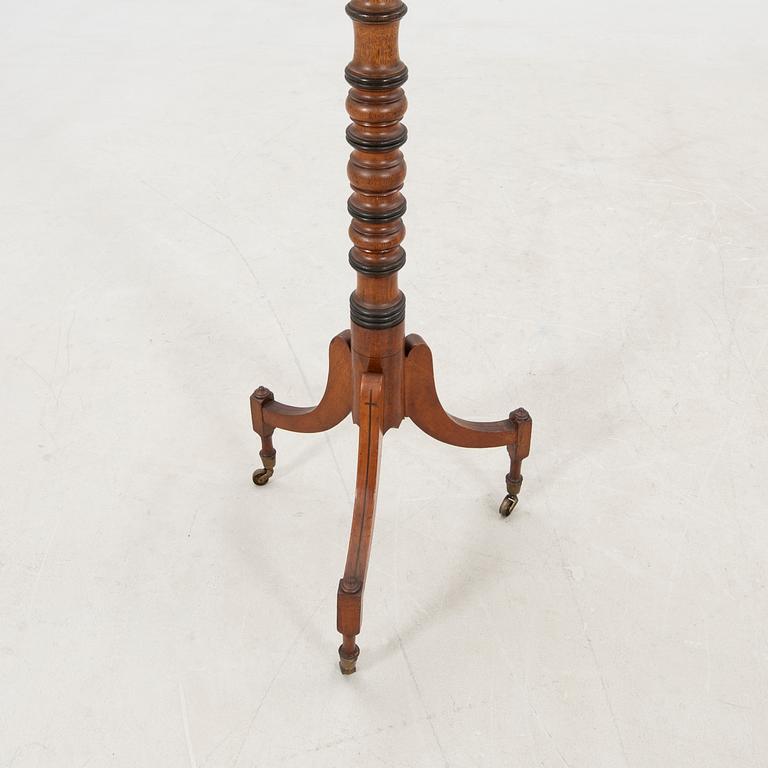 Läsbord England omkring 1900.