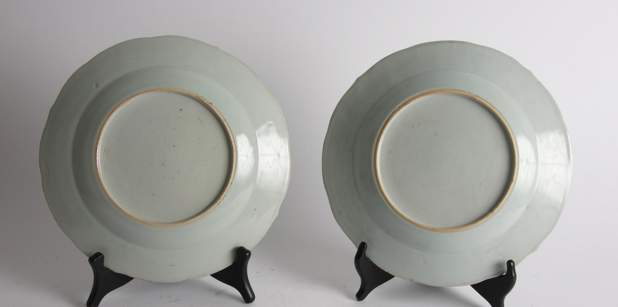 TALLRIKAR, ett par, porslin, Kina, 1700-tal.