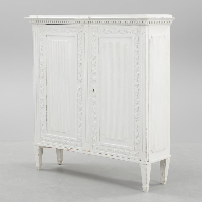 SKÅP, sengustavianskt, 1800-tal.