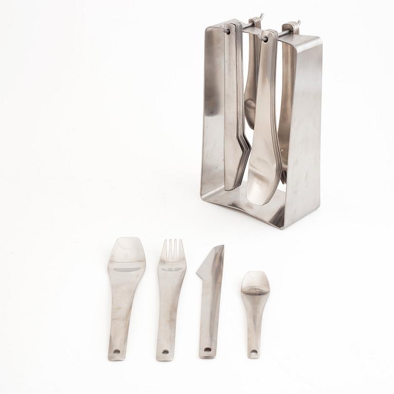 A set of eight stainless steel kitchen objects, 6 marked ZACK.