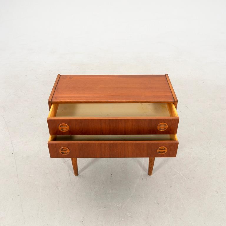 Chest of drawers/hall furniture 1950s/60s.