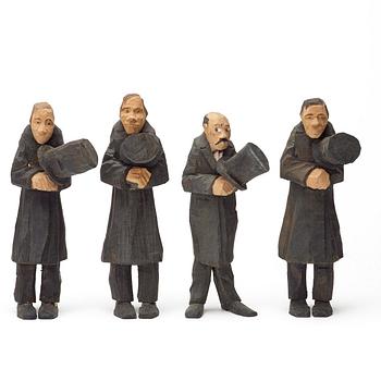 Axel Petersson Döderhultarn, AXEL PETERSSON DÖDERHULTARN, 8 pieces, sculptures, carved wood, signed with a rubber stamp, some are dated.