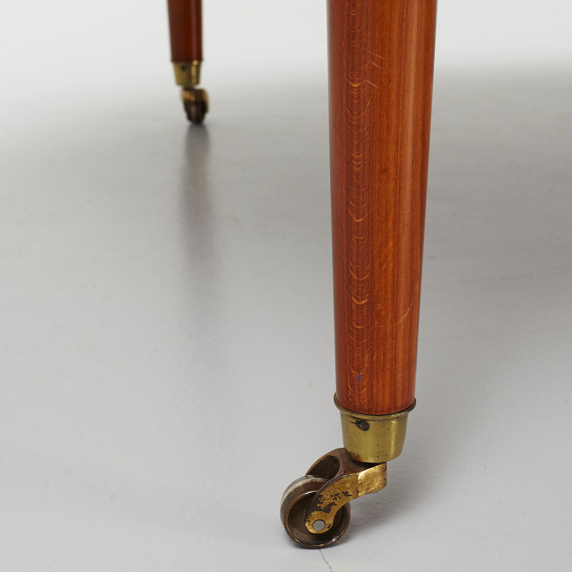 Dining table, Directoire style, "Gala", AB H Westerberg, second half of the 20th century.