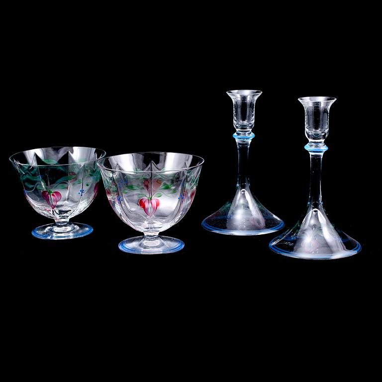 GLASSERVIS, 29 delar "Maja", Eva Englund, Orrefors, sent 1900-tal.