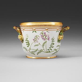 1368. Royal Copenhagen, A Royal Copenhagen 'Flora Danica' wine cooler, Denmark, 20th Century.