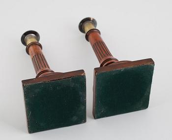 LJUSSTAKAR, 1 par, sengustavianska, 1800-talets första hälft.
