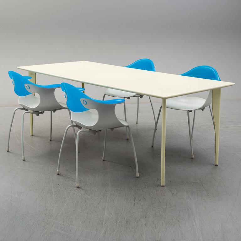 ROSS LOVEGROVE, matbord + stolar, 5 delar, "Driade Bluebelle", för Driade Aleph Italien, 1998.