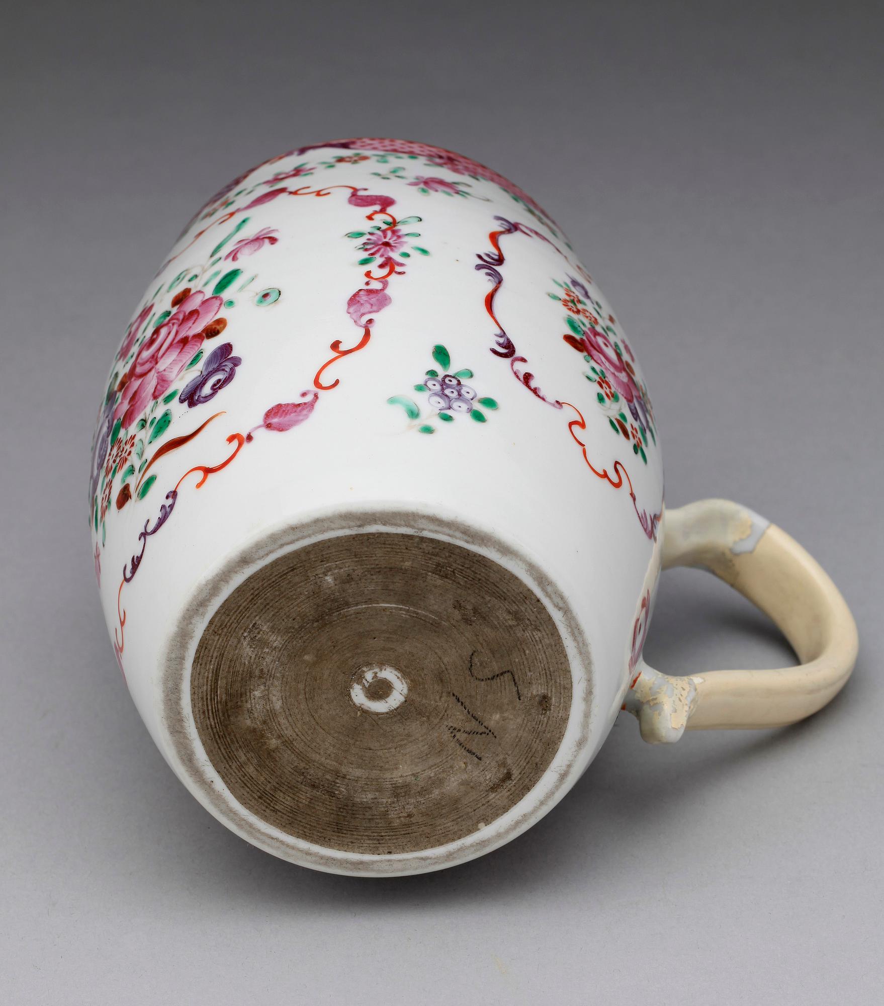 MUGG, porslin, Qing dynastin, Qianlong (1736-95).