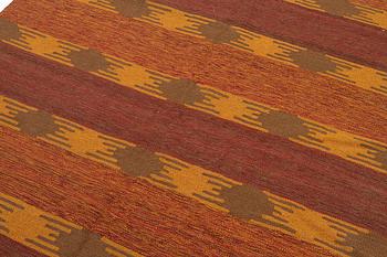 A persian kilim rug, c 196 x 154 cm.