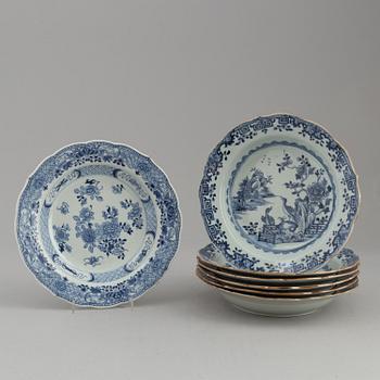 SOPPTALLRIKAR, djupa, sju stycken (6+1), kompaniporslin. Qingdynastin, Qianlong (1736-95).