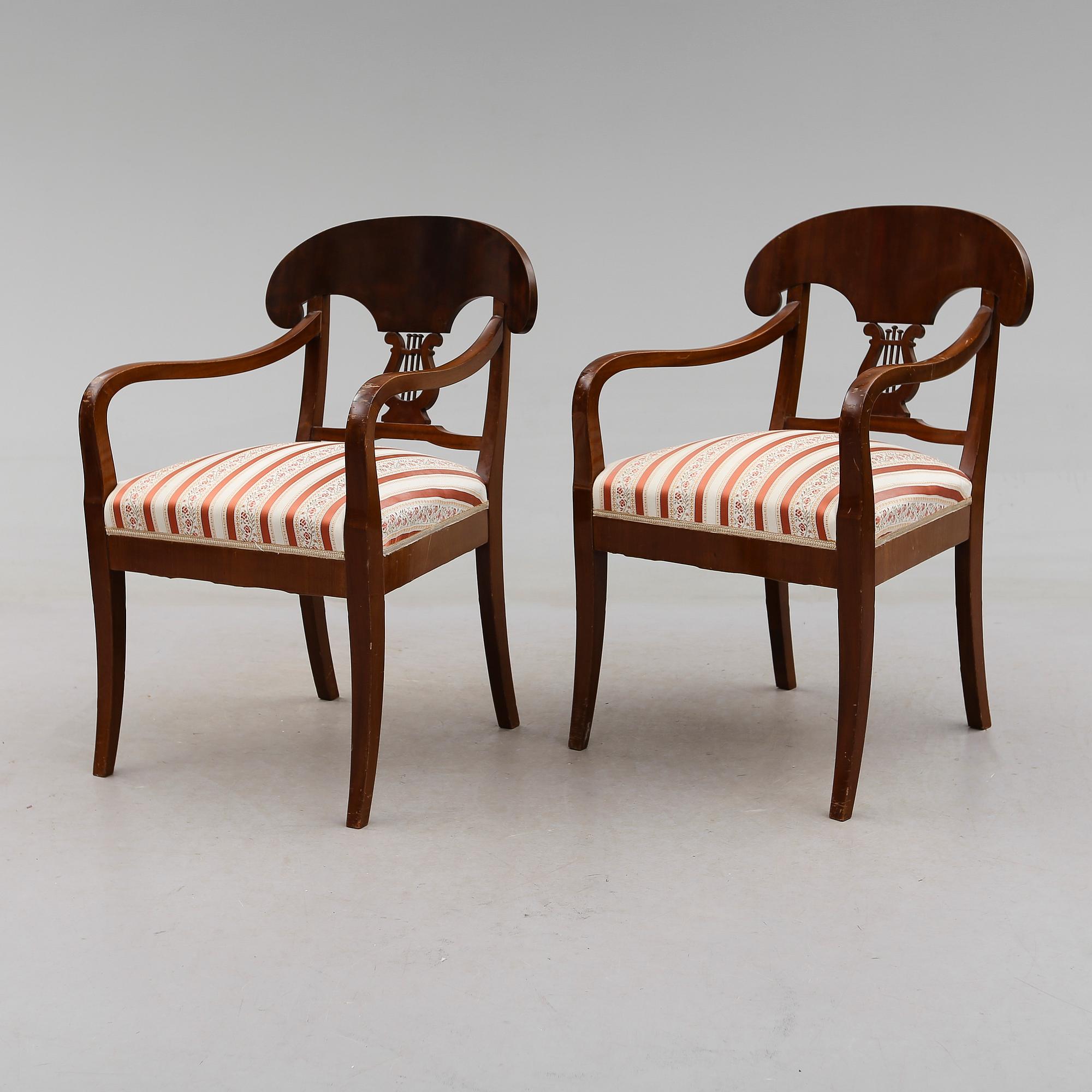 KARMSTOLAR, 1 par, Karl Johan-stil,  1900-talets första hälft.