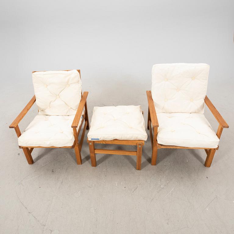 Elsa Stackelberg, 2 chairs + stool / table,  Fri Form, 20th Century latter part.