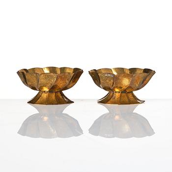 Josef Hoffmann, a pair of brass bowls, Wiener Werkstätte, Austria ca 1920.