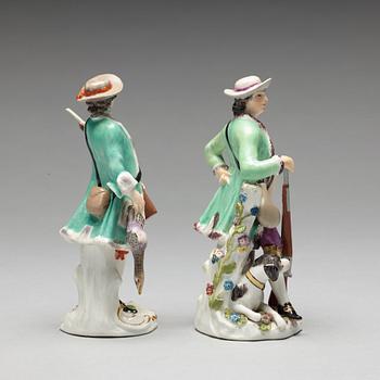 FIGURIN, två stycken, porslin. Meissen, jägare, 1700-tal.