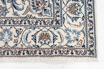 Rug, Nain, approx. 240 x 200 cm.