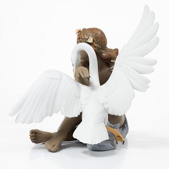 Miguel Angel Santaeulalia, figurine, "Leda and the Swan", Lladró, Spain.