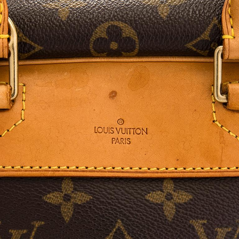 Louis Vuitton, a Monogram Canvas 'Deauville' bag.