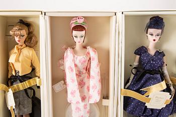 A set of three Barbie dolls 2007.