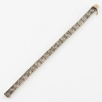 Armband med rosenslipade diamanter.