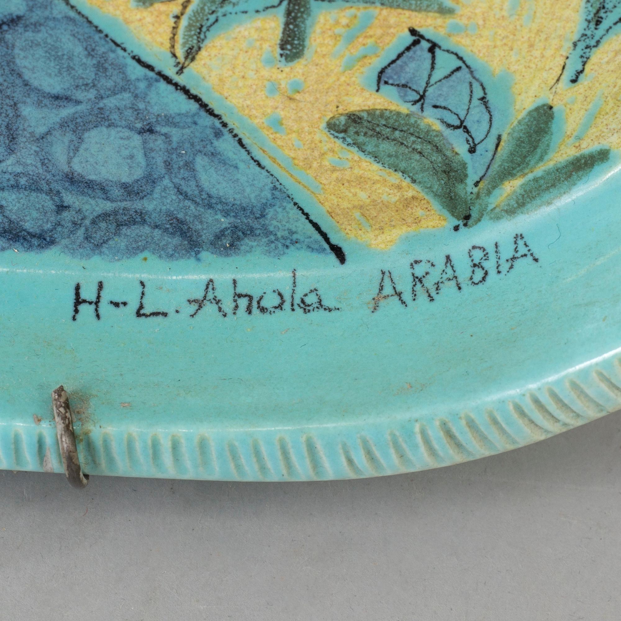 A plate by Hilkka-Liisa Ahola for Arabia, Finland.