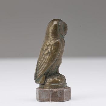 A 20th century bronze seal in shape of an owl.