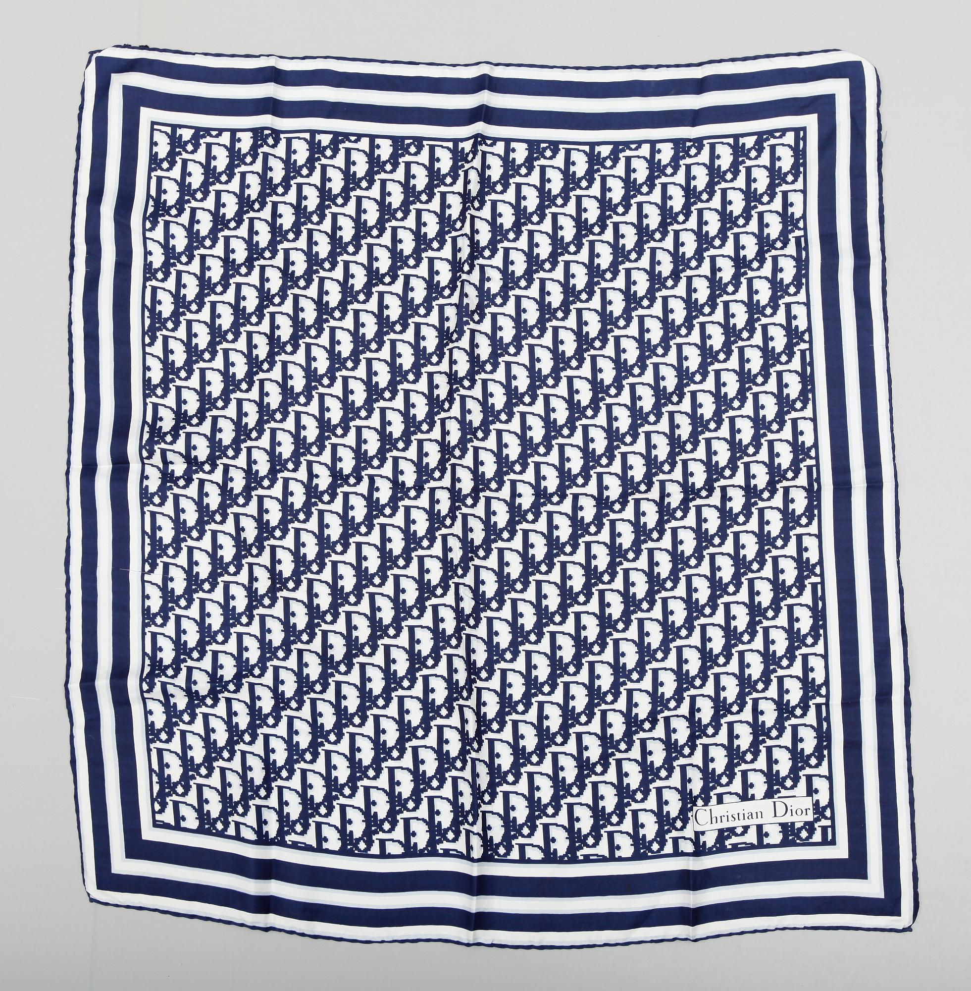 SCARVES, 3 st, Christian Dior.