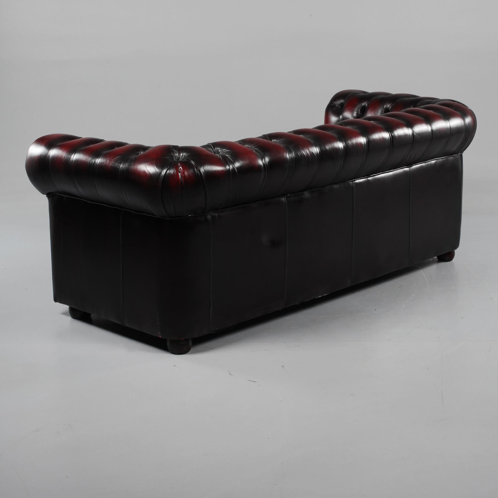 SOFFA, Chesterfield, 1900-talets andra hälft.