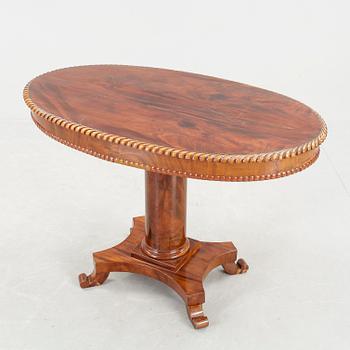 SALONGSBORD, nyrokoko, omkring 1800-talets slut.