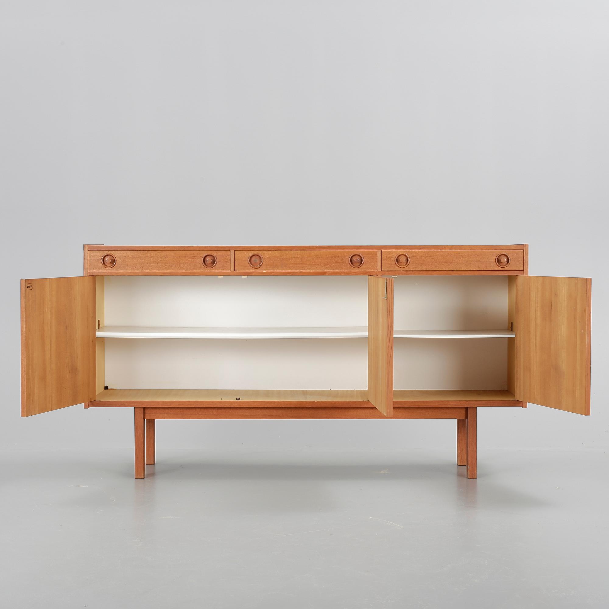SIDEBOARD, teak, 1900-talets andra hälft.