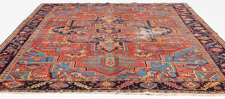 A semi-antique Karadja carpet, ca 376 x 297 cm.