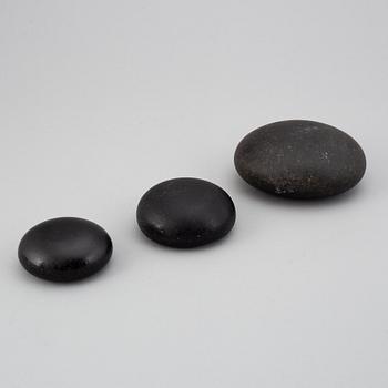 GLÄTTESTENAR, 5 st, glas, 1700-/1800-tal.