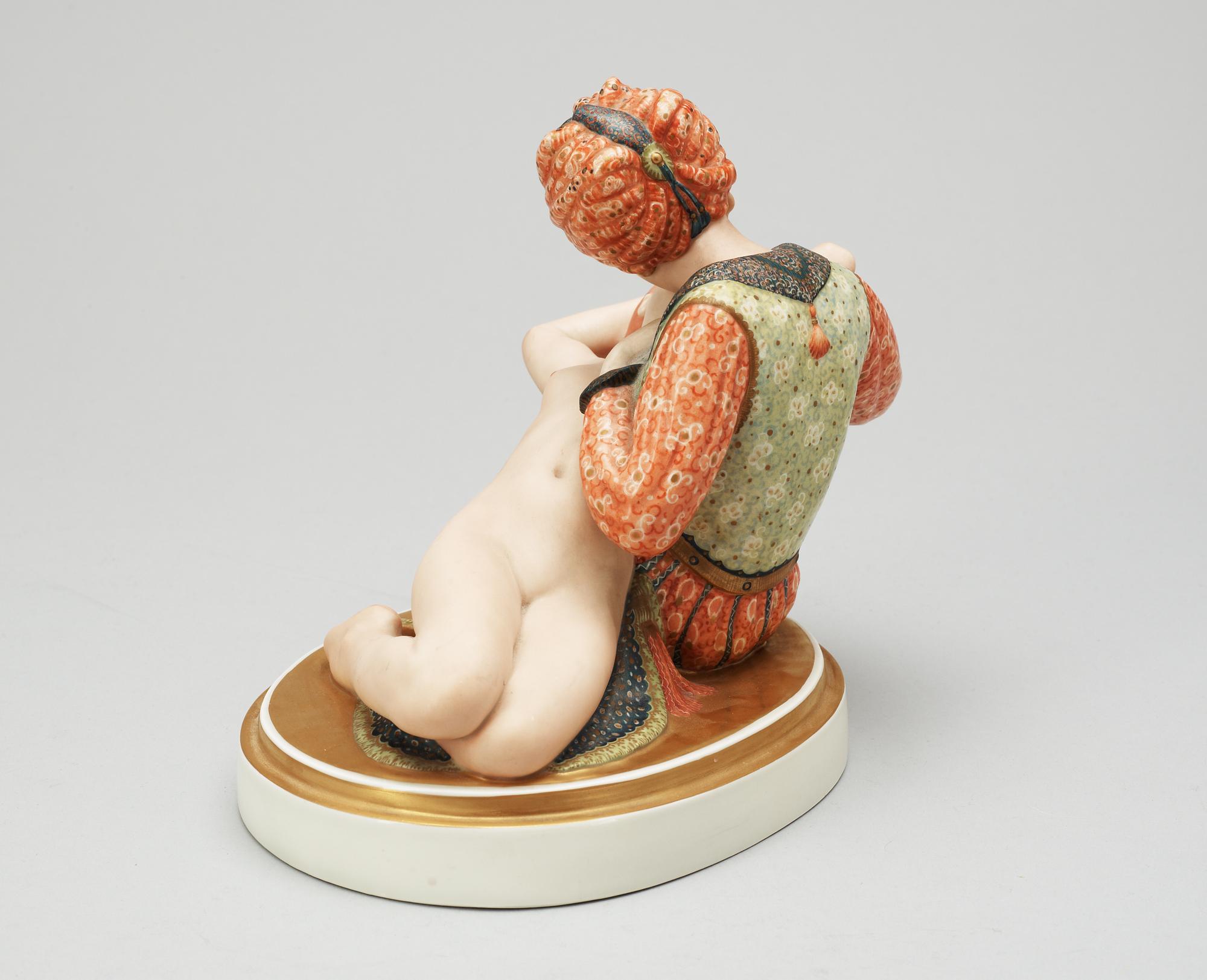 GERHARD HENNING, figurgrupp för Den Kongelige Porcelainsfabrik, Danmark.