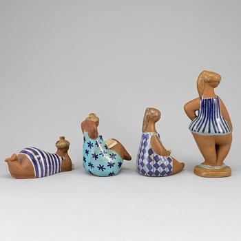 LISA LARSON, figuriner, 4 st, stengods, ABC-flickorna, Gustavsberg, 1958-73.