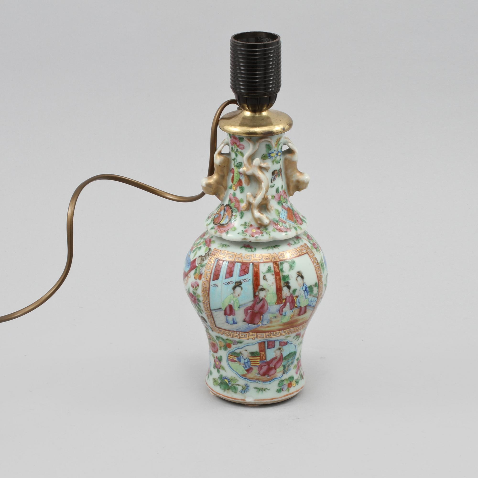 BORDSLAMPA/VAS, porslin, Kina, 1800-tal.