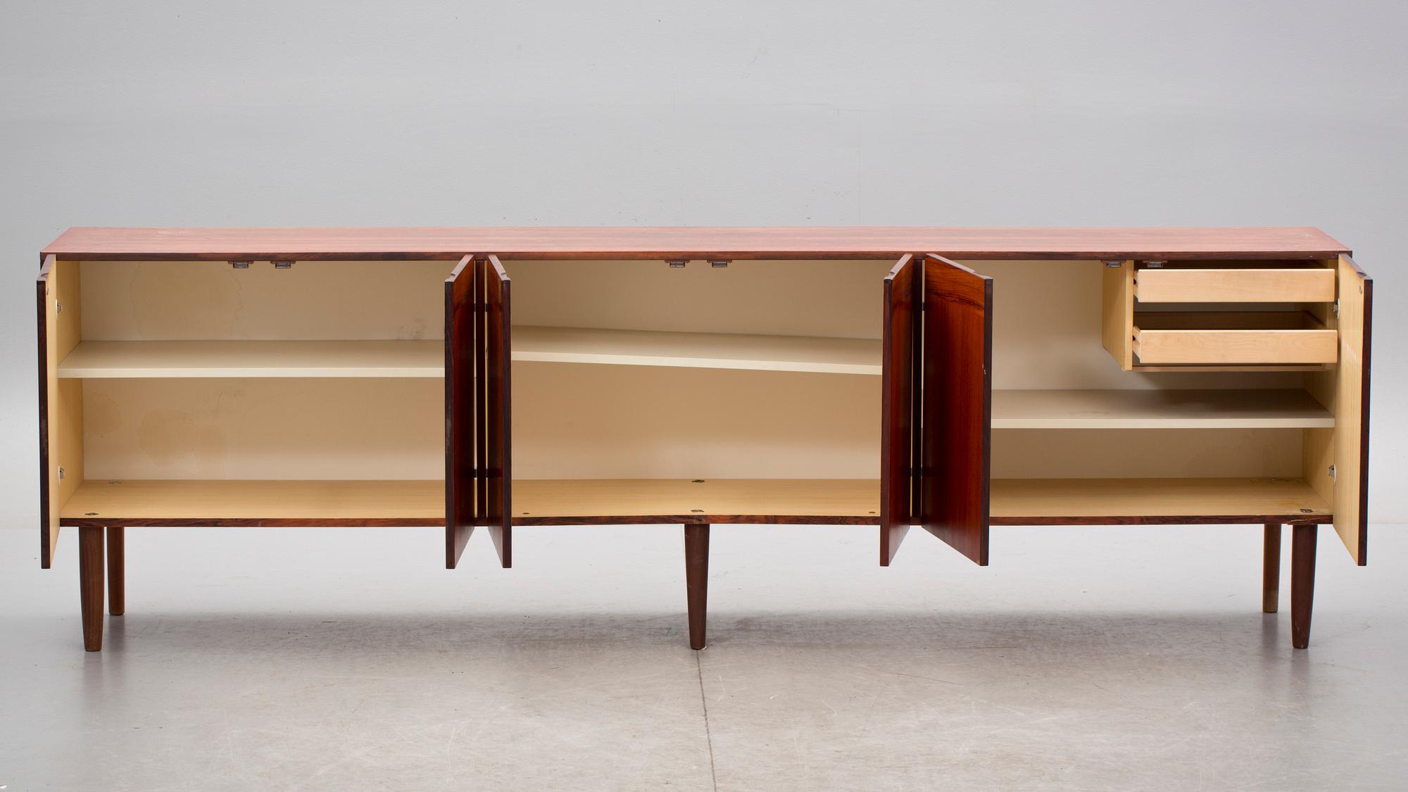 SIDEBOARD, Ib Kofod Larsen, 1900-talets mitt.