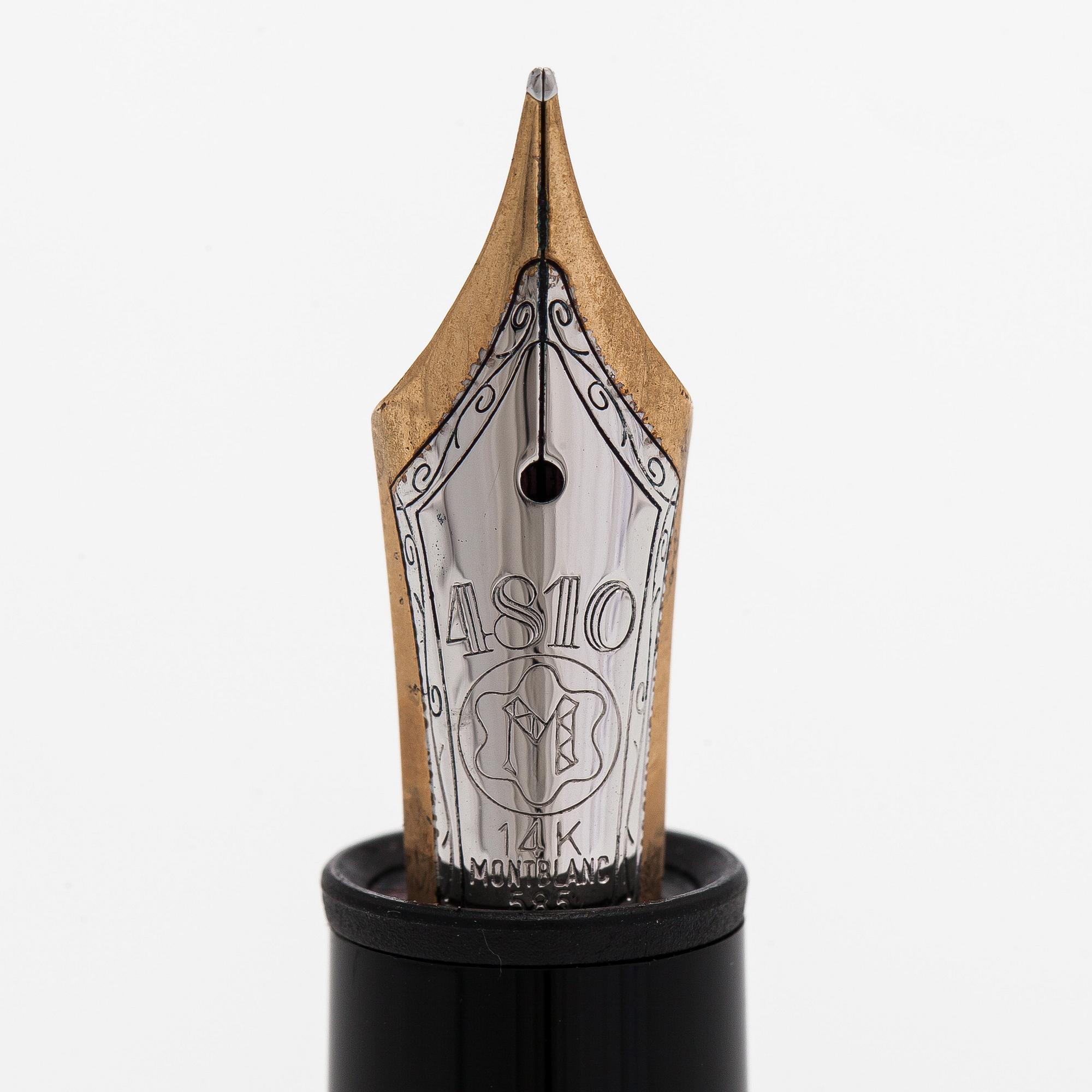 Montblanc, a Meisterstück fountain pen.