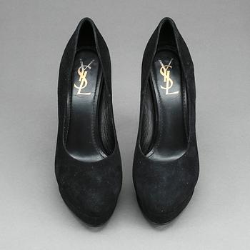 PUMPS, ett par, Yves saint Laurent.