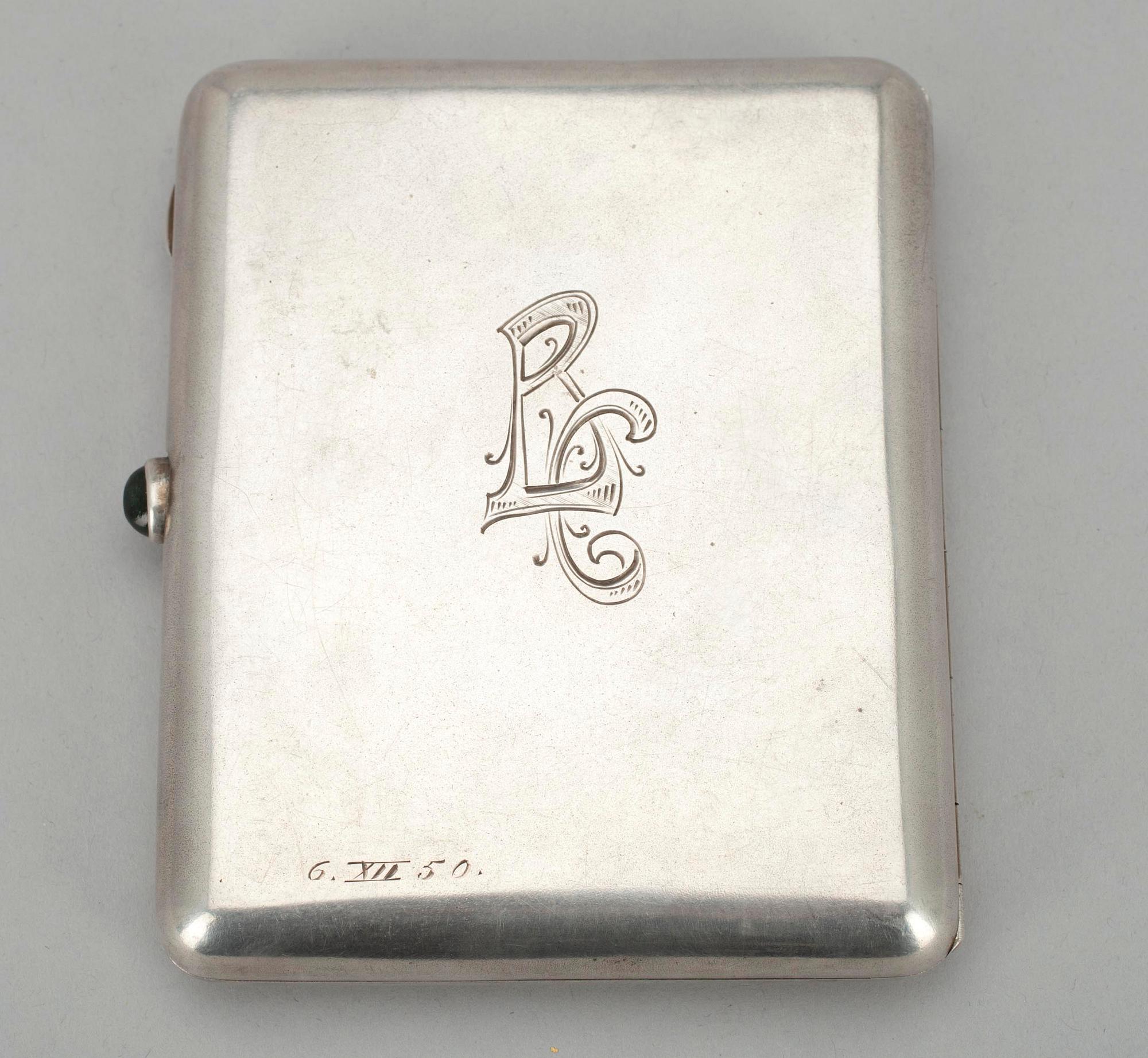 CIGARETTETUI, silver, Sovjetunionen 1900-talets mitt. 158g.