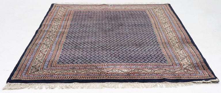 Carpet, oriental, approx. 250 x 183 cm.