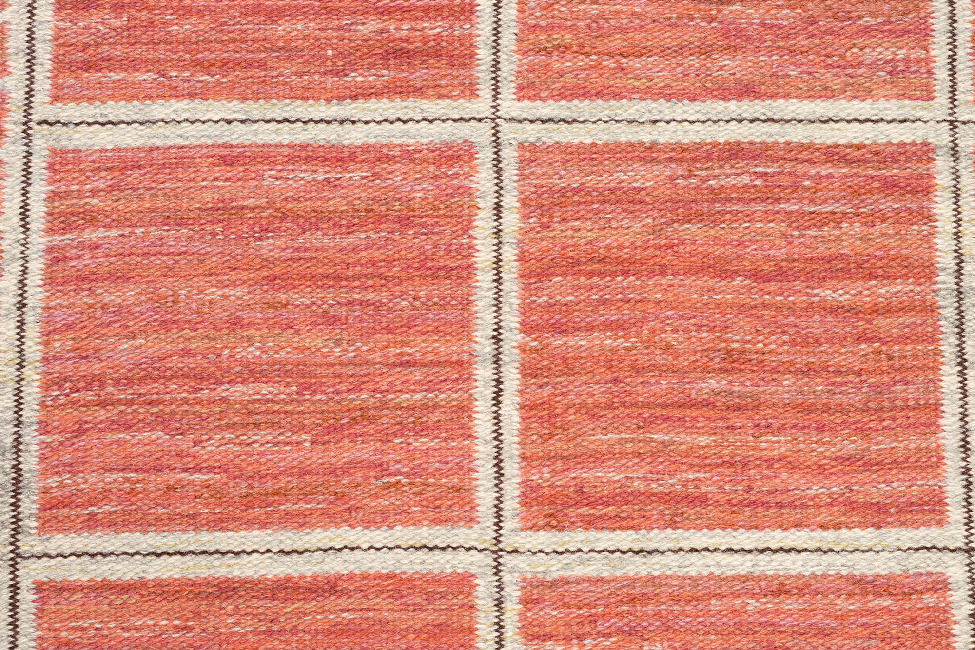 Edna Martin, matta, "Vårmattan", rölakan, ca 244 x 189,5 cm, signerad SH EM.