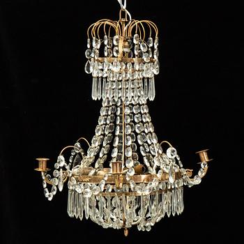 A 20th century gustavian style chandelier.