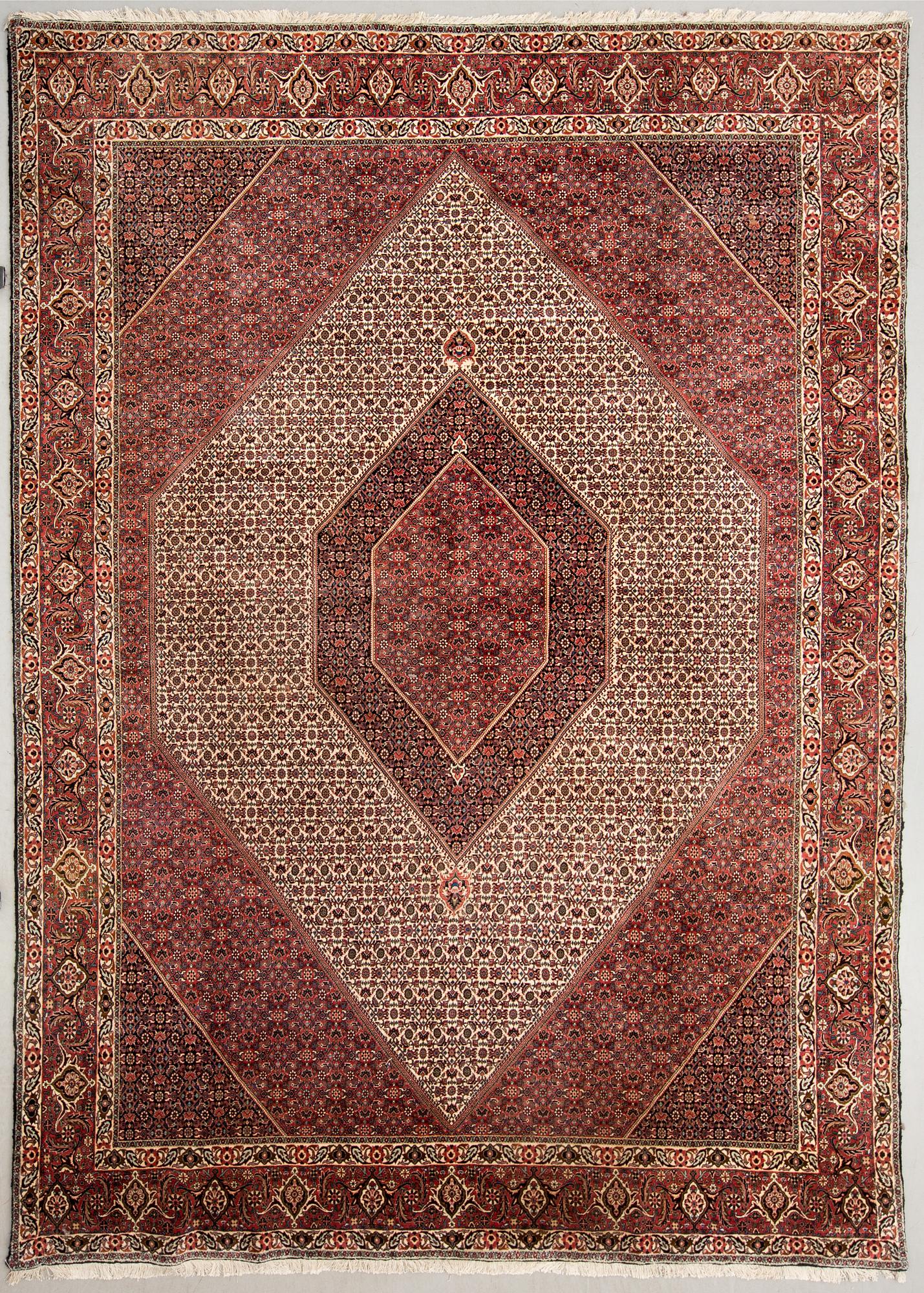 MATTA, old, Moud/Bidjar. Ca 410 x 293 cm.