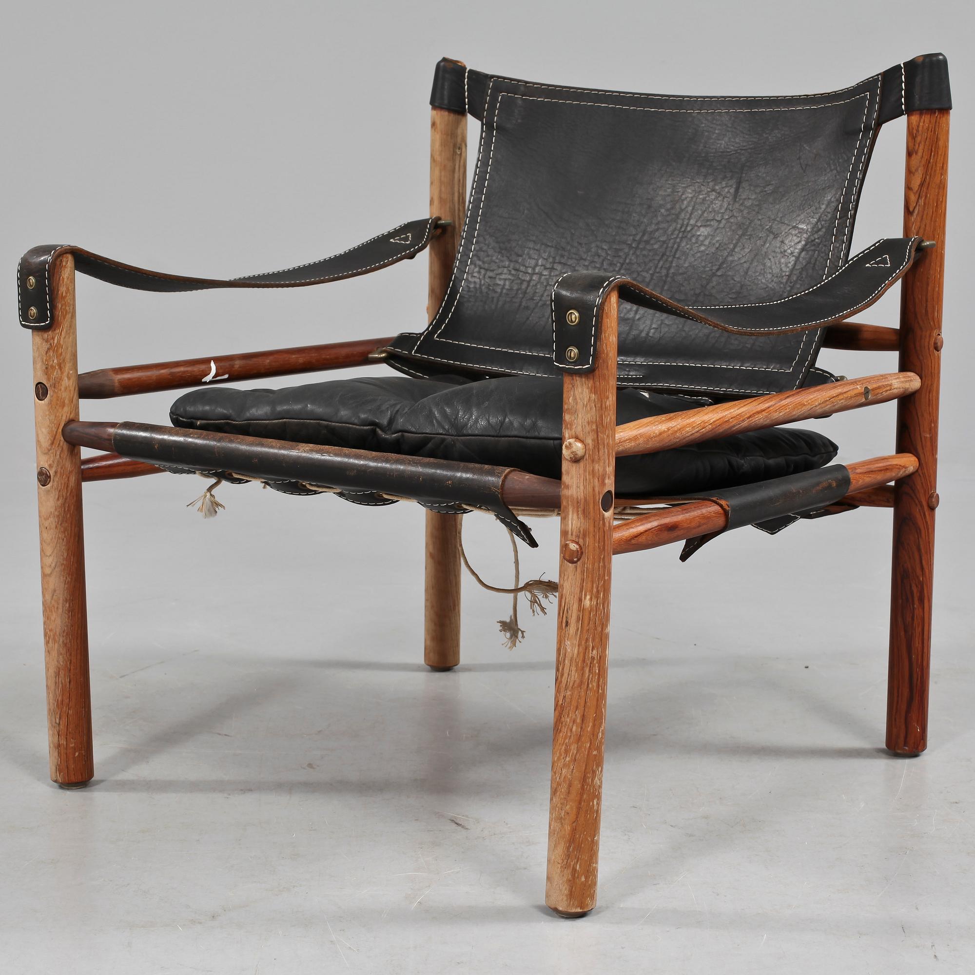 FÅTÖLJ, "Safarimodell", 1900-talets andra hälft.