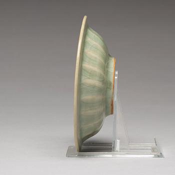 A double fish celadon dish, Yuan/Ming dynasty.