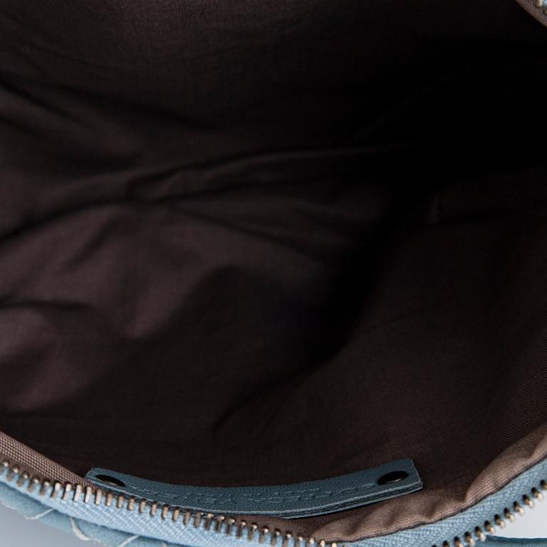 Bottega Veneta, Intrecciato leather shoulder bag.