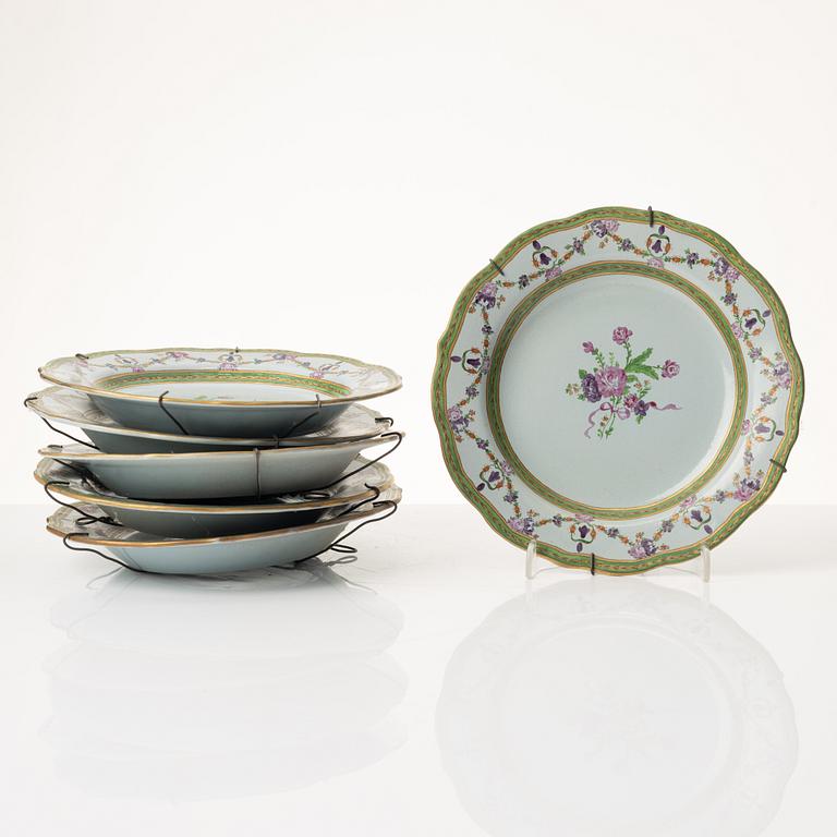 A set of six plates, six dessert dishes and a small dish, Europe, 1900s.