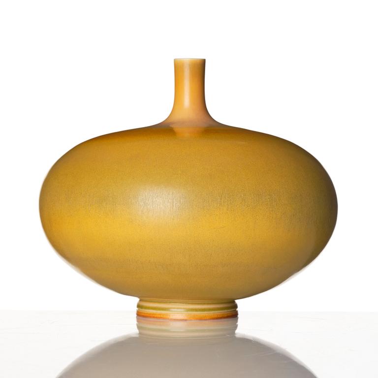 Berndt Friberg, a stoneware vase, Gustavsberg Studio, Sweden, 1968.