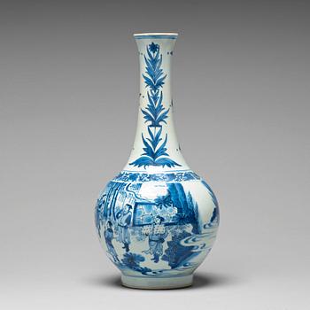 608. A large blue and white Transitional vase, 17th Century, Chongzhen (1635-44).