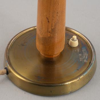 Bertil Brisborg or Erik Tidstrand, a table lamp, model "30331", Nordiska Kompaniet, 1940s.