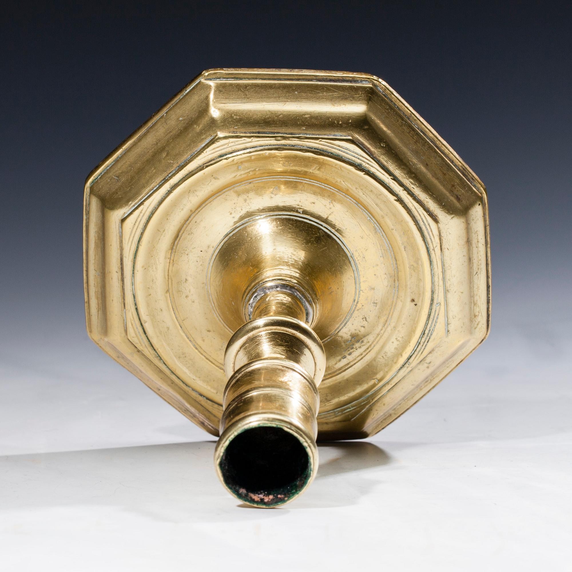 LJUSSTAKE, mässing, 1700-tal.